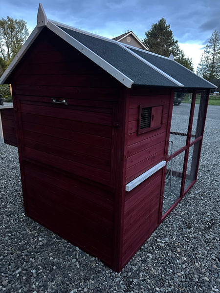 NEW FarmHouse Coop
