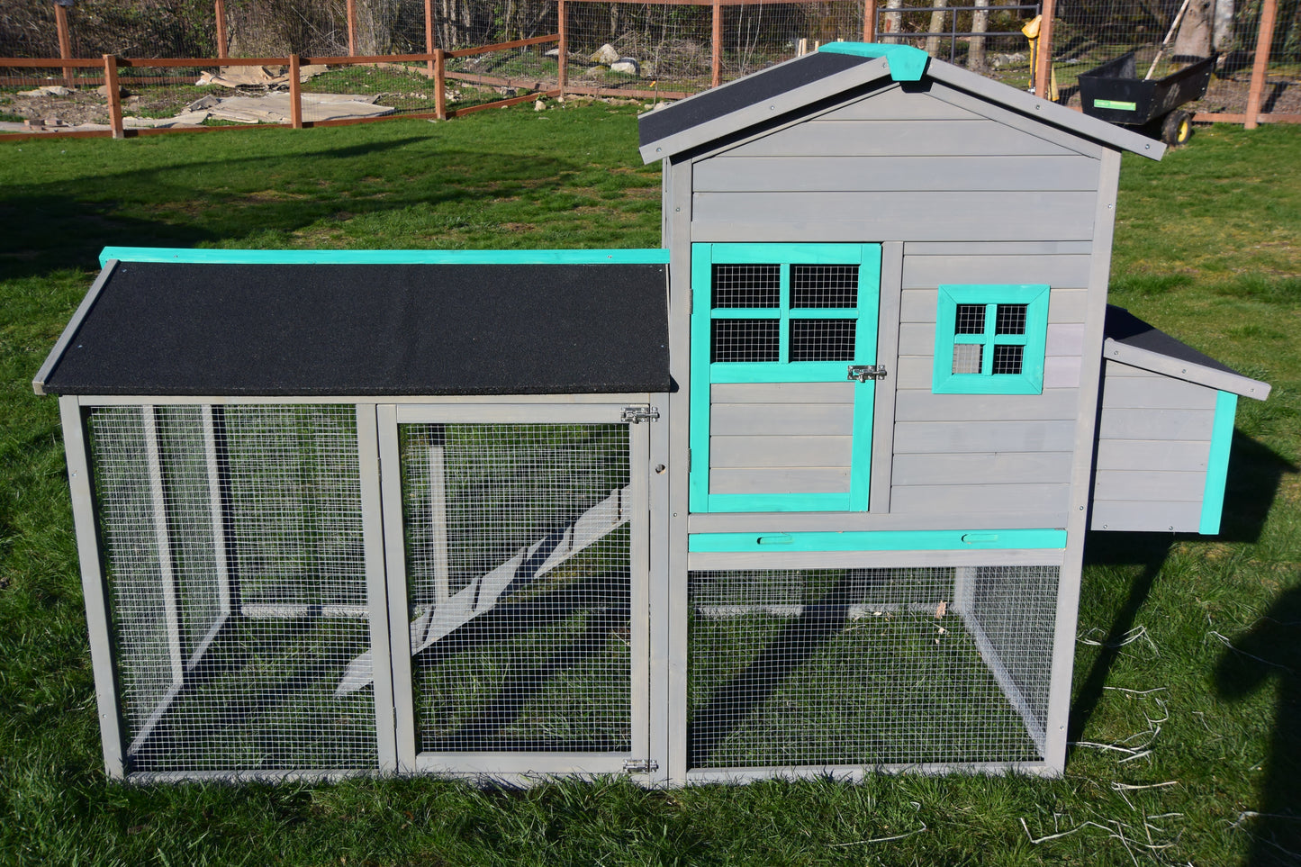 The Lodge Coop.   IN-STOCK