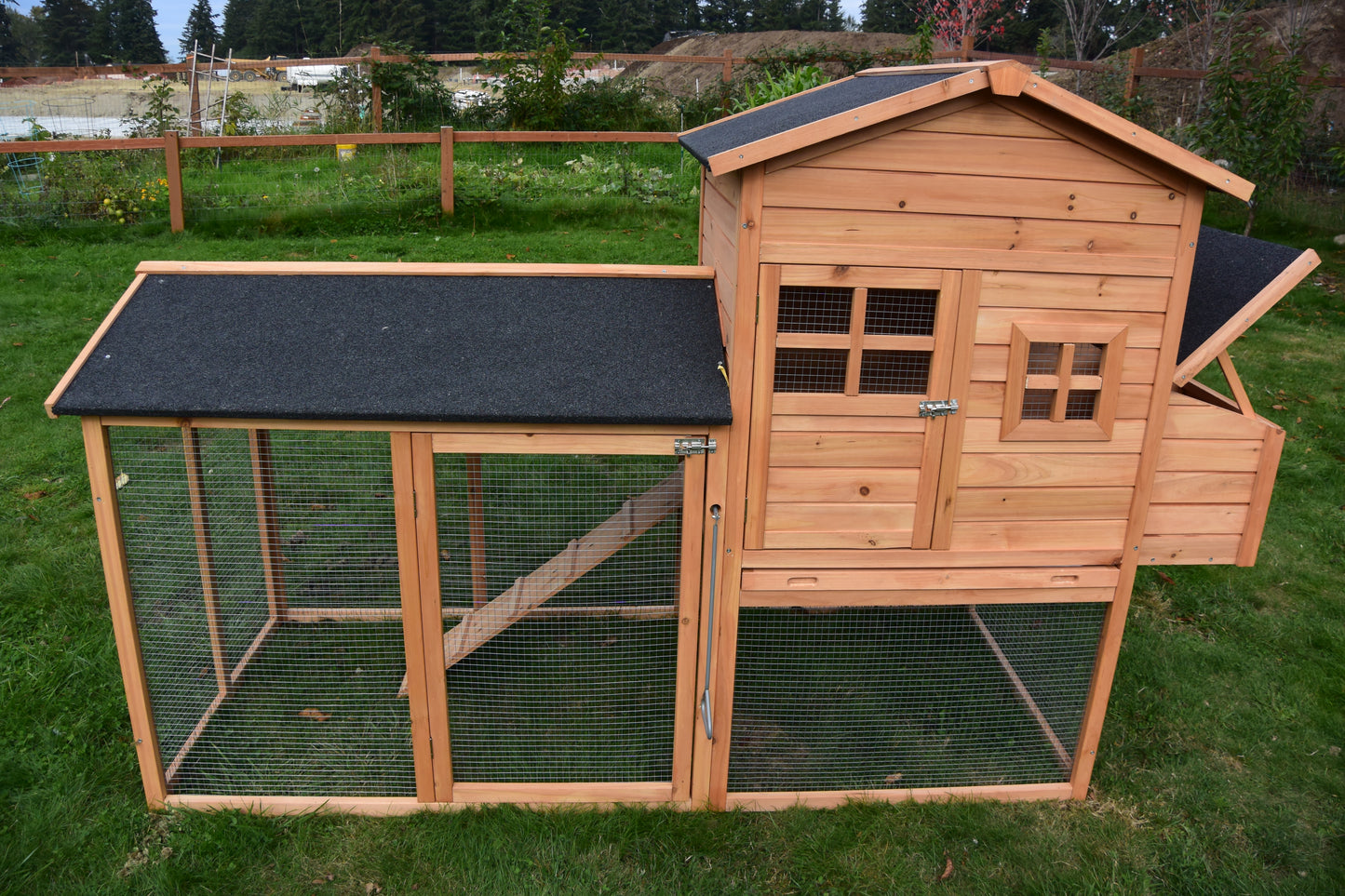 The Lodge Coop.   IN-STOCK